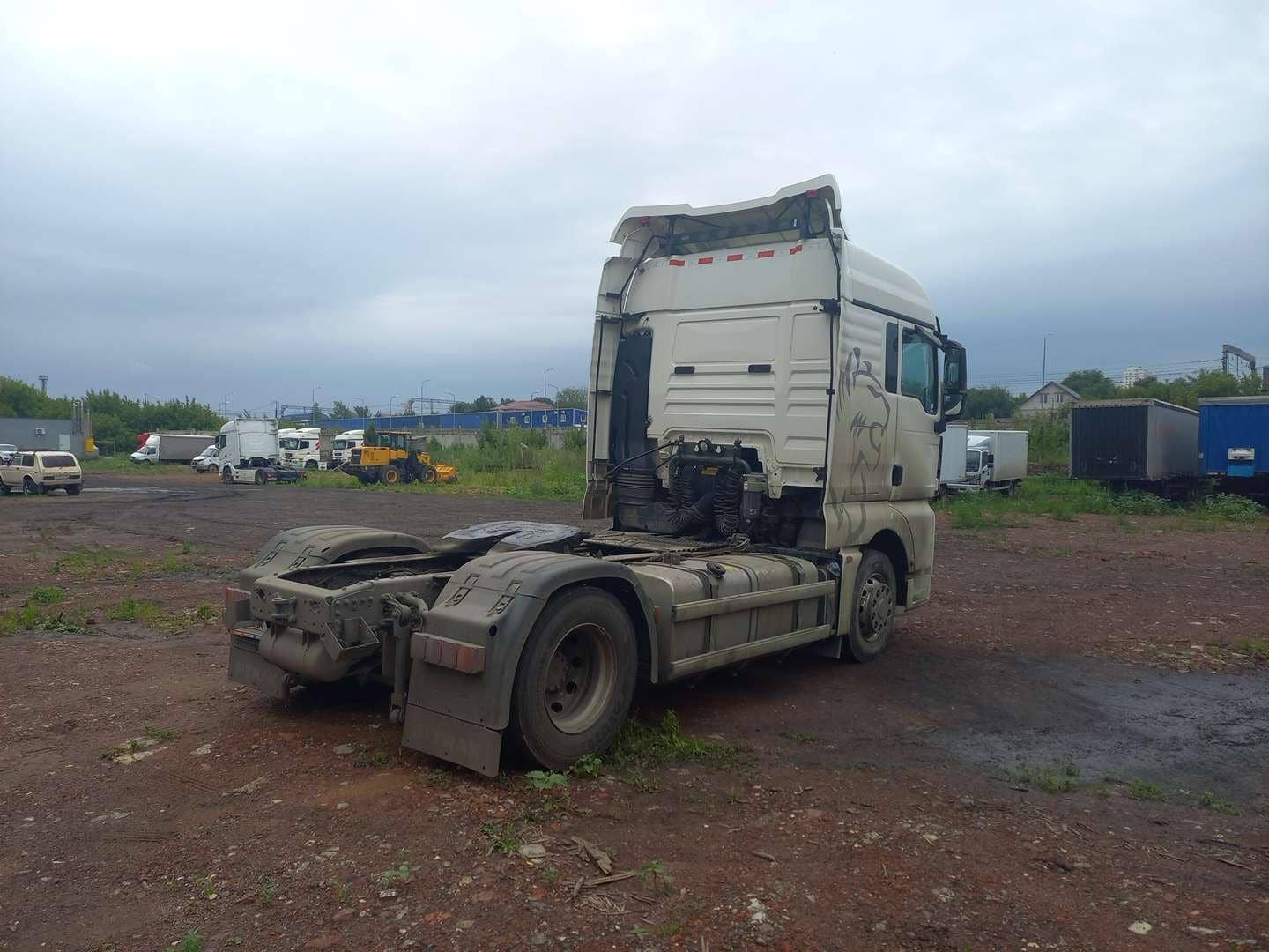 Sitrak C7H MAX ZZ4186V391HE,  327 773 км, 2023 года в лизинг