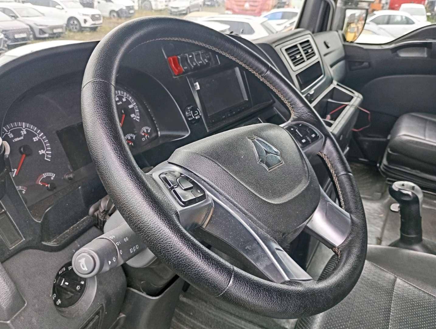 Sitrak С7Н 6×4 ZZ4256V364HE,  242 396 км, 2023 года в лизинг
