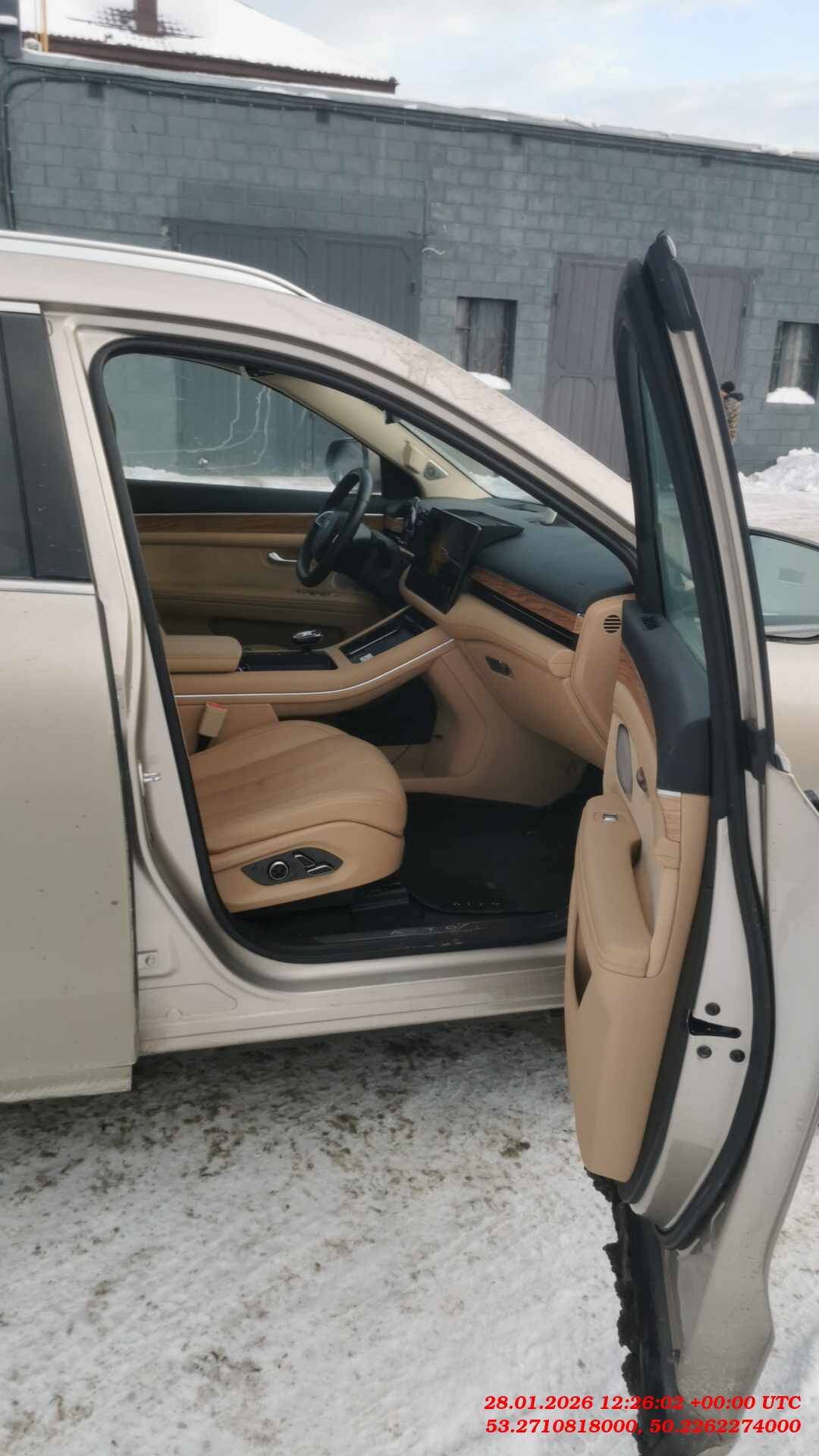 AITO M7,  60 858 км, 2023 года в лизинг