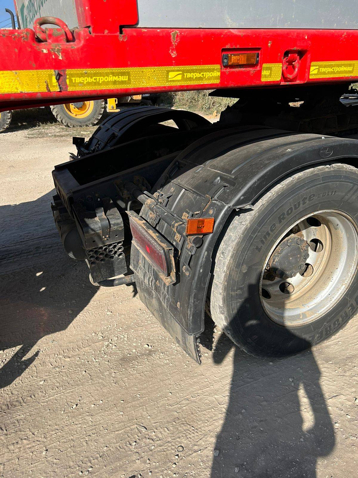 Тверьстроймаш Низкорамный полуприцеп 993941-SE46, 2020 года в лизинг