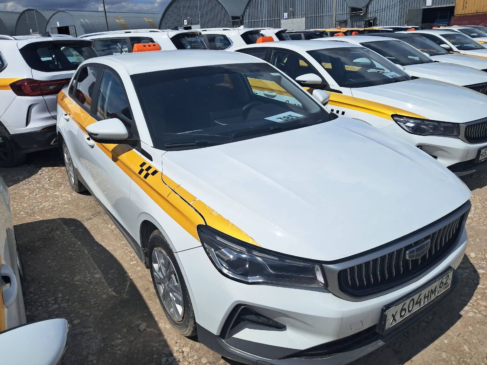 Geely Emgrand,  149 333 км, 2023 года в лизинг