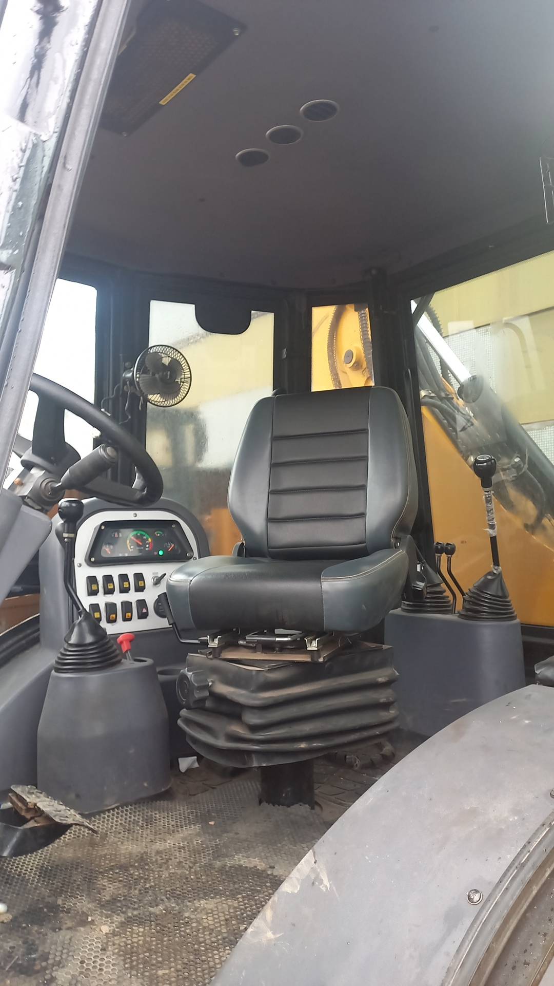 ACE TLB100, 2023 года в лизинг