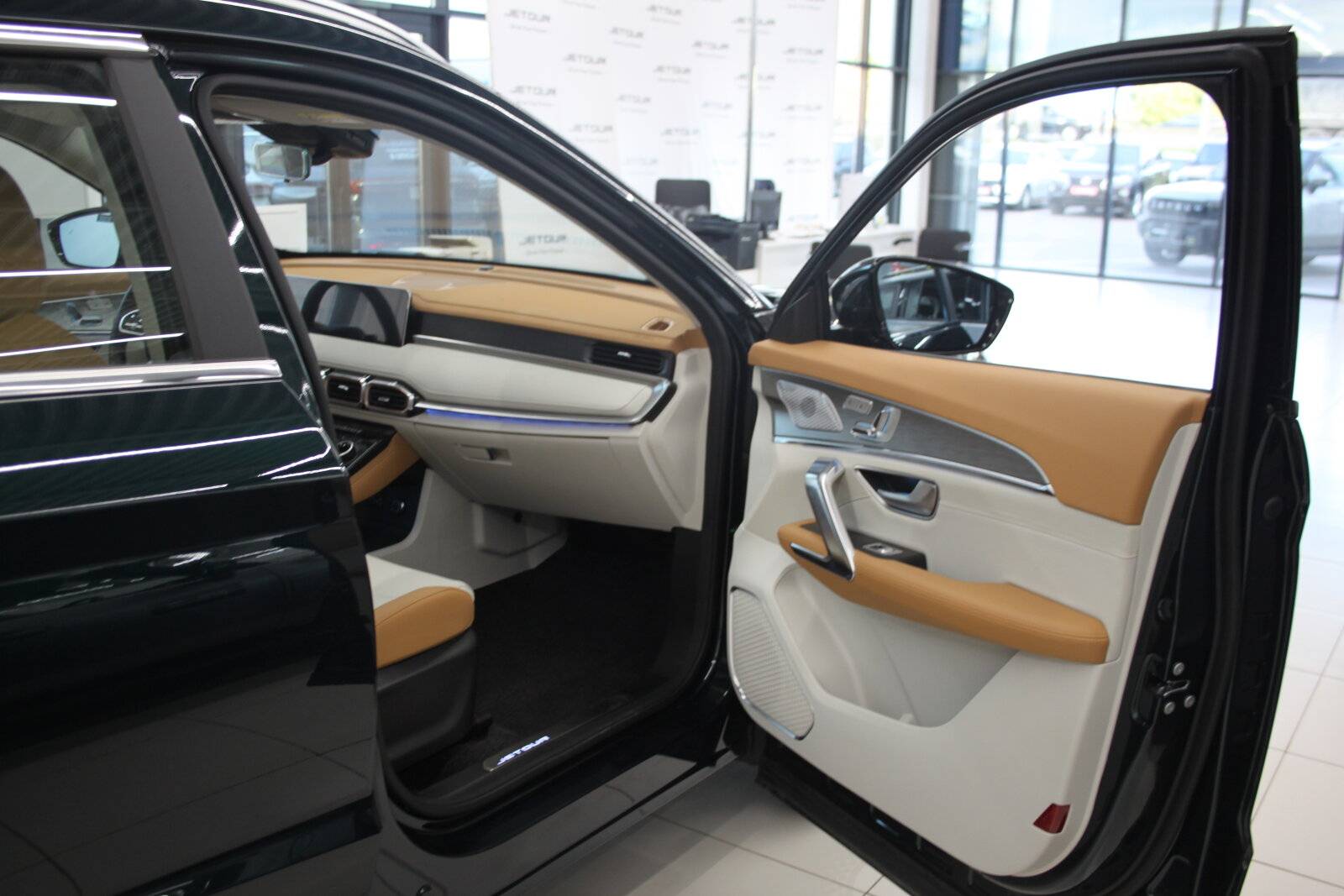 Jetour X70 Plus 1.6TGDI-7DCT Luxury