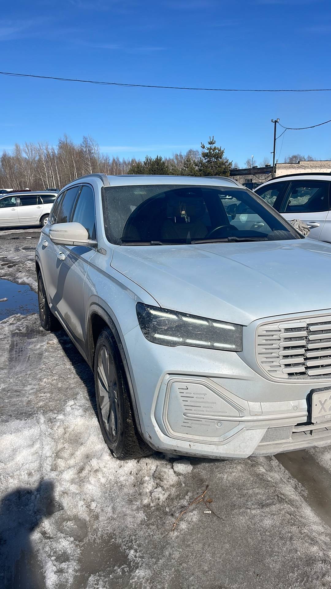 Geely Monjaro Hi-P (Xingyue L Hi-P)
