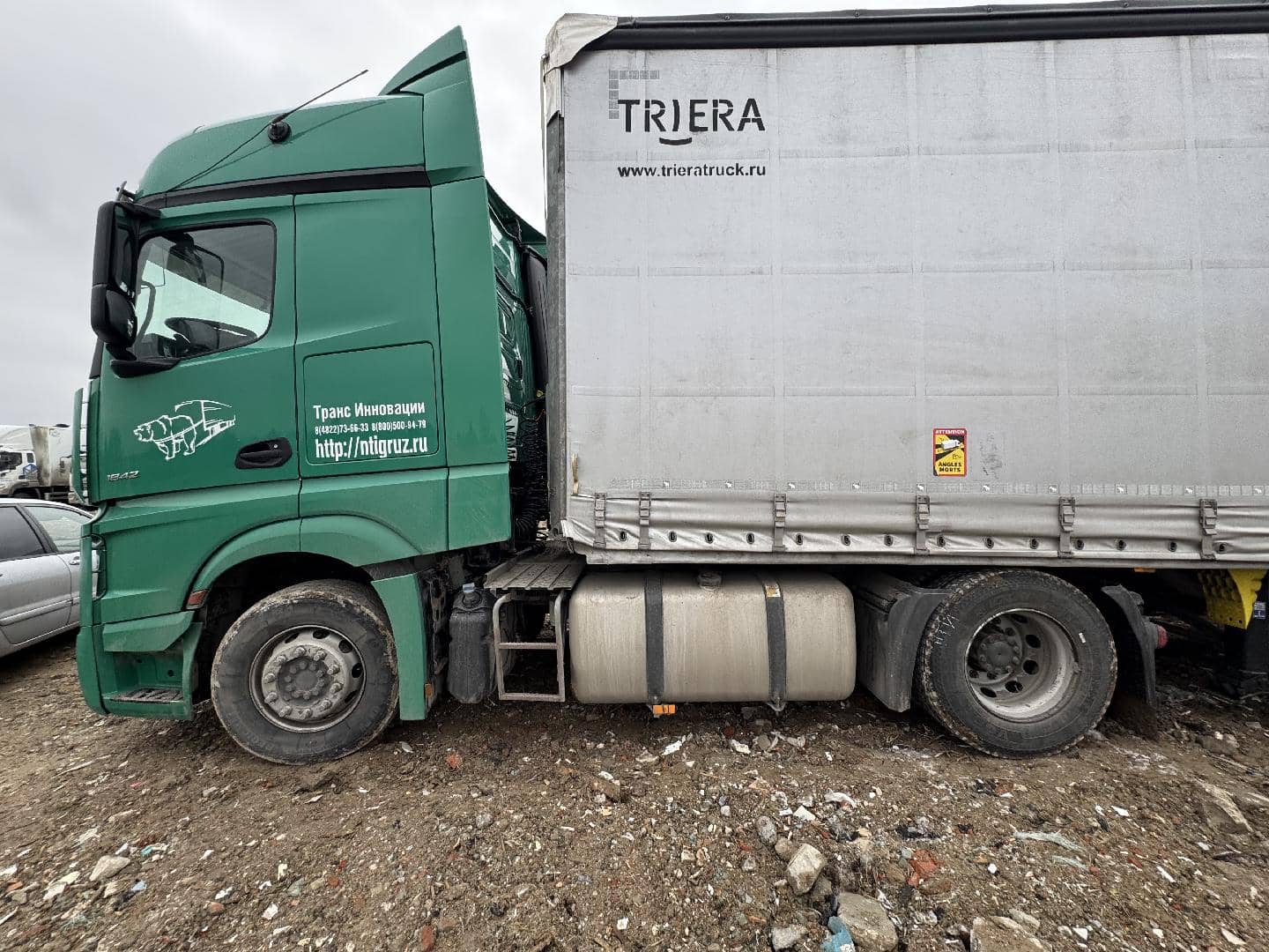 Mercedes-Benz Actros 4 1842 LS 4x2 (BigSpace),  837 063 км, 2019 года в лизинг