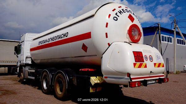 Mercedes-Benz Actros 3 3346 (6x4) ,  235 000 км, 2020 года в лизинг