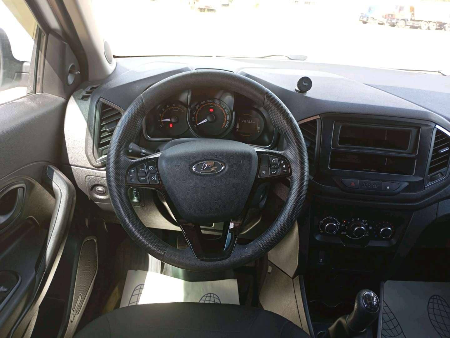 Lada XRAY хэтчбек,  109 488 км, 2019 года в лизинг