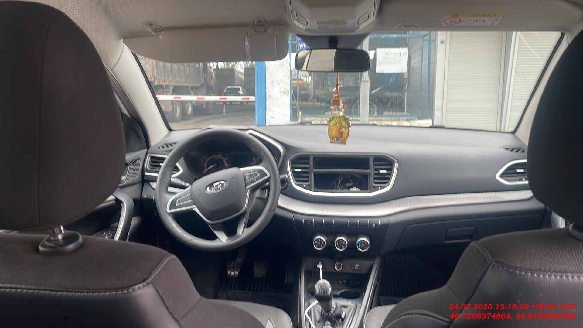 Lada Vesta седан,  109 998 км, 2023 года в лизинг