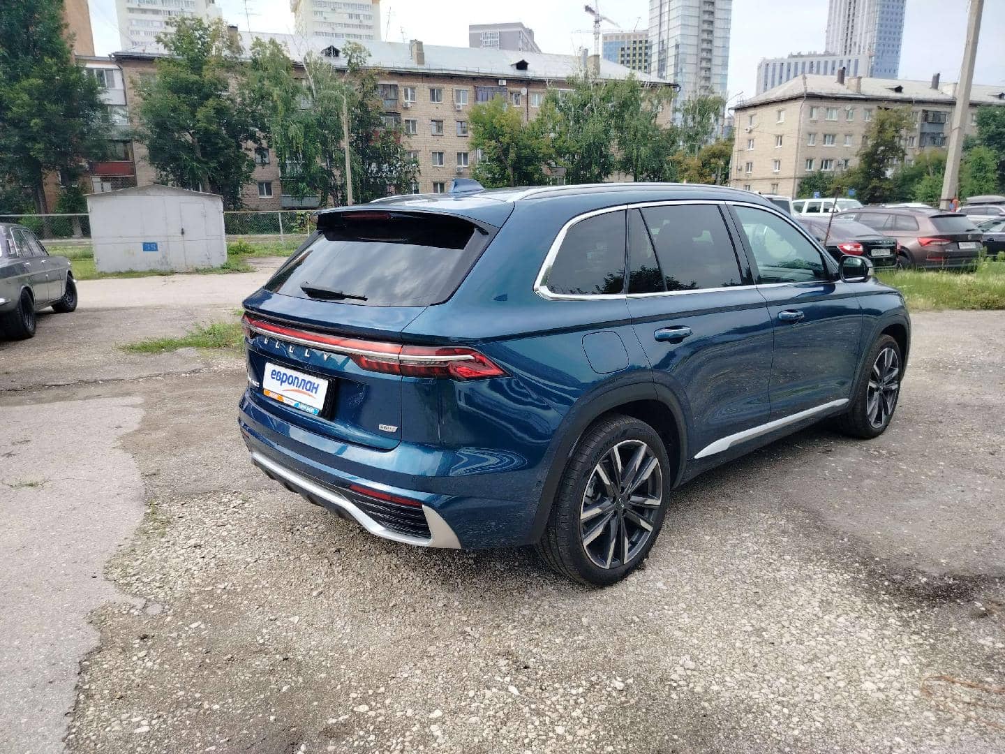 Geely Monjaro,  52 668 км, 2024 года в лизинг