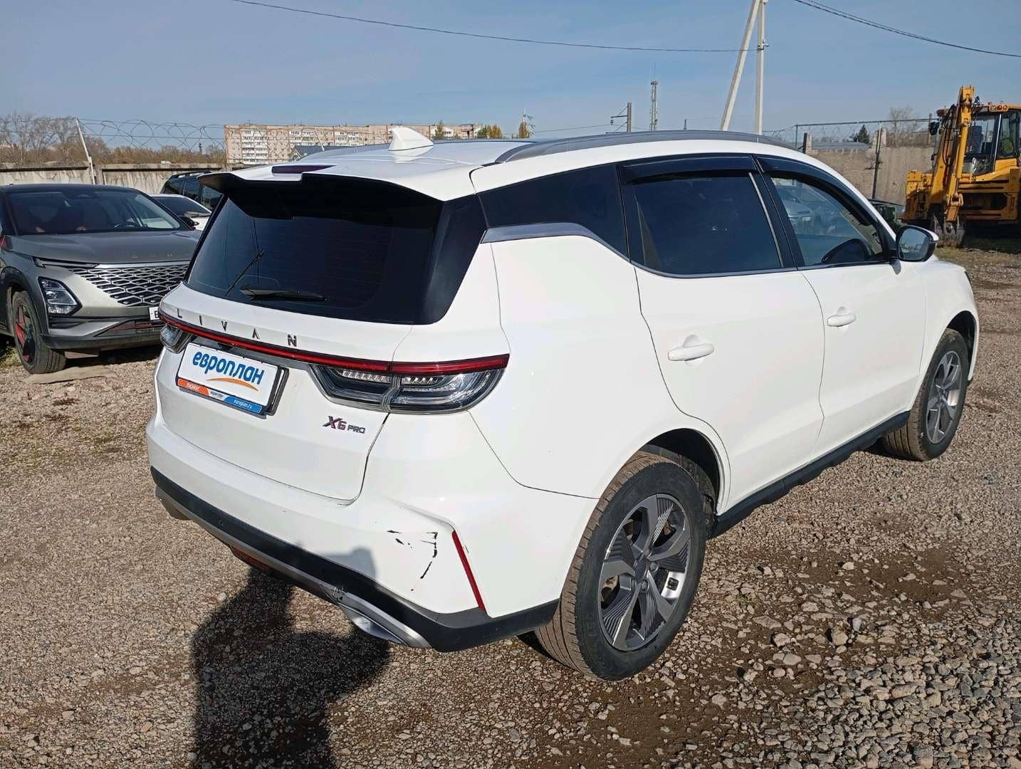 Livan ИКС6ПРО (X6PRO),  92 198 км, 2023 года в лизинг