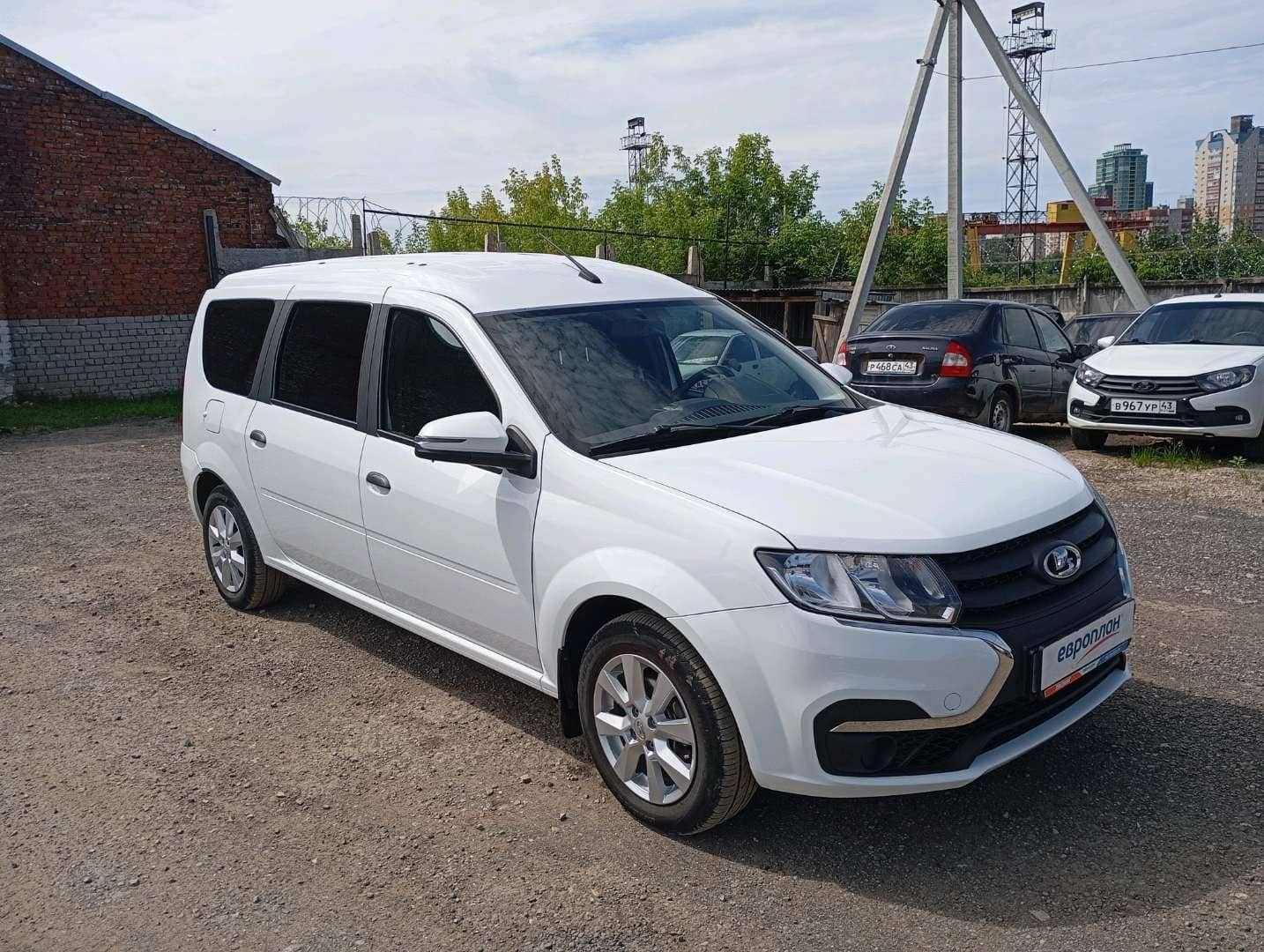 Lada Largus универсал,  38 296 км, 2024 года в лизинг