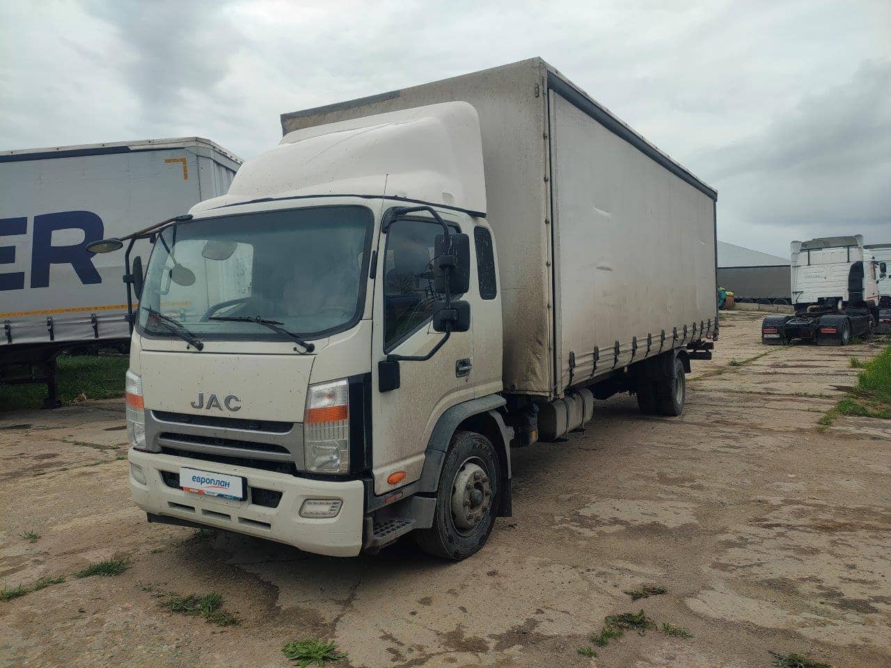 JAC N 120L