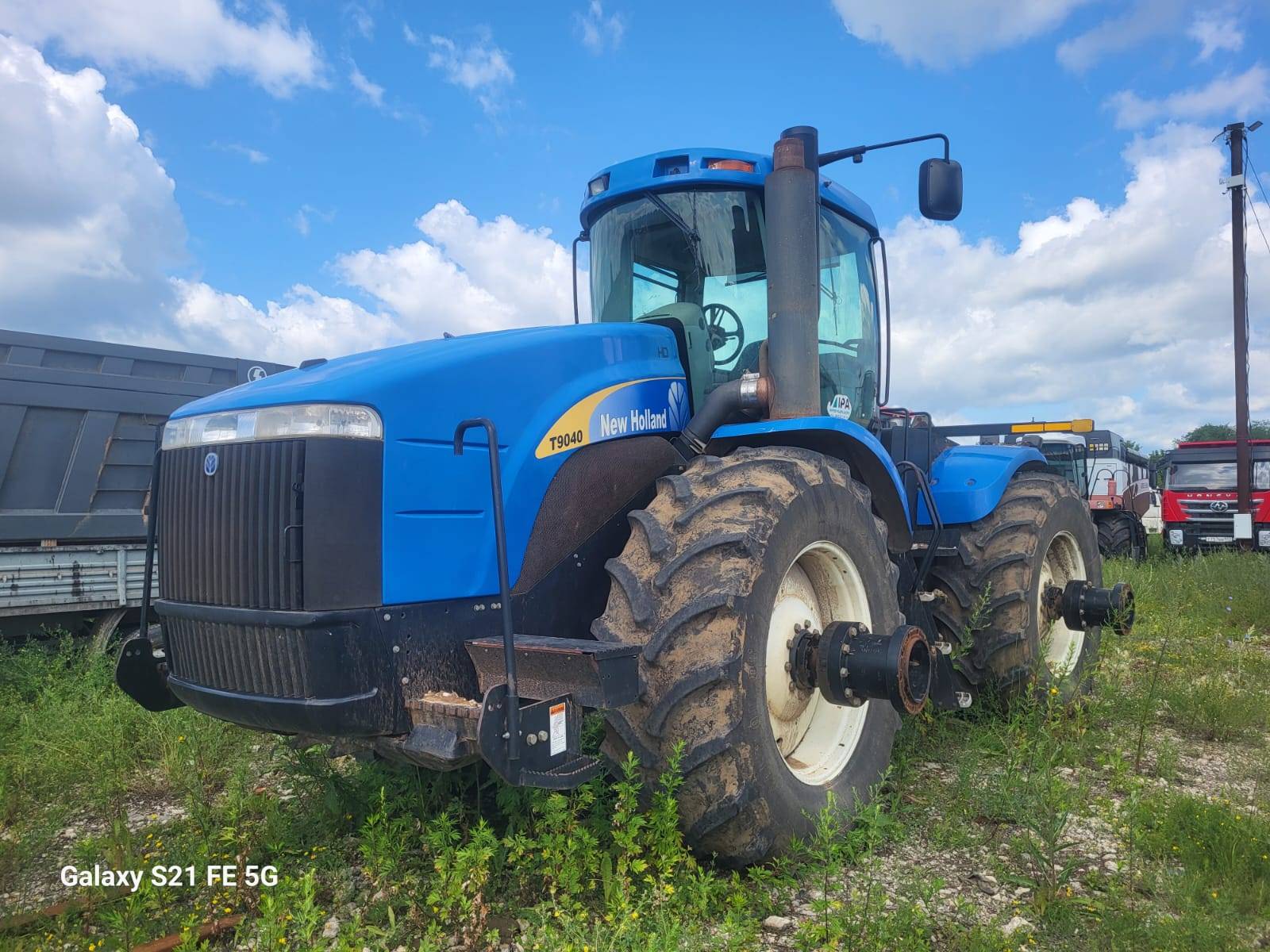NEW HOLLAND T9040
