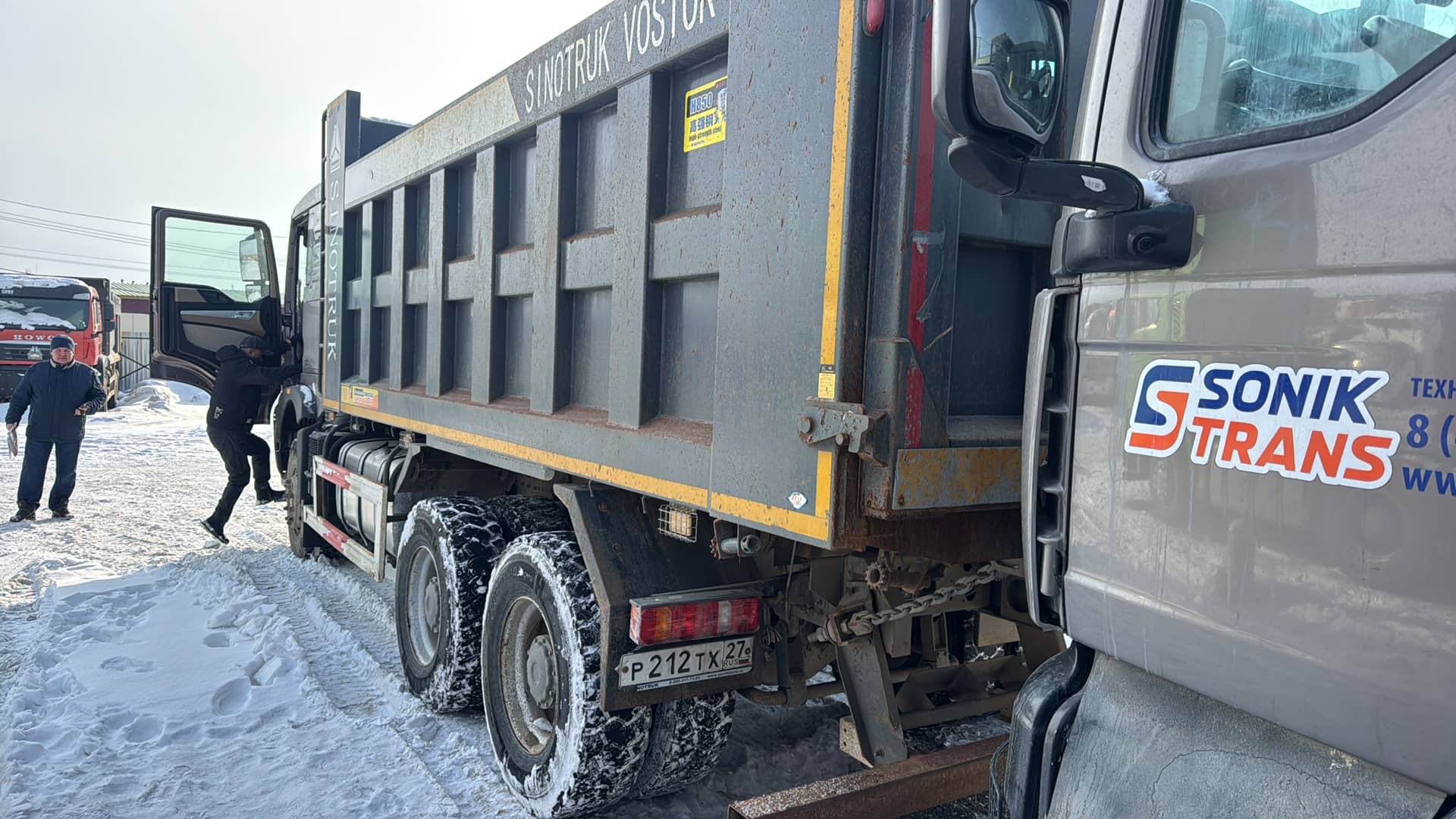 HOWO ZZ3257V384GE1 6x4,  24 989 км, 2022 года в лизинг