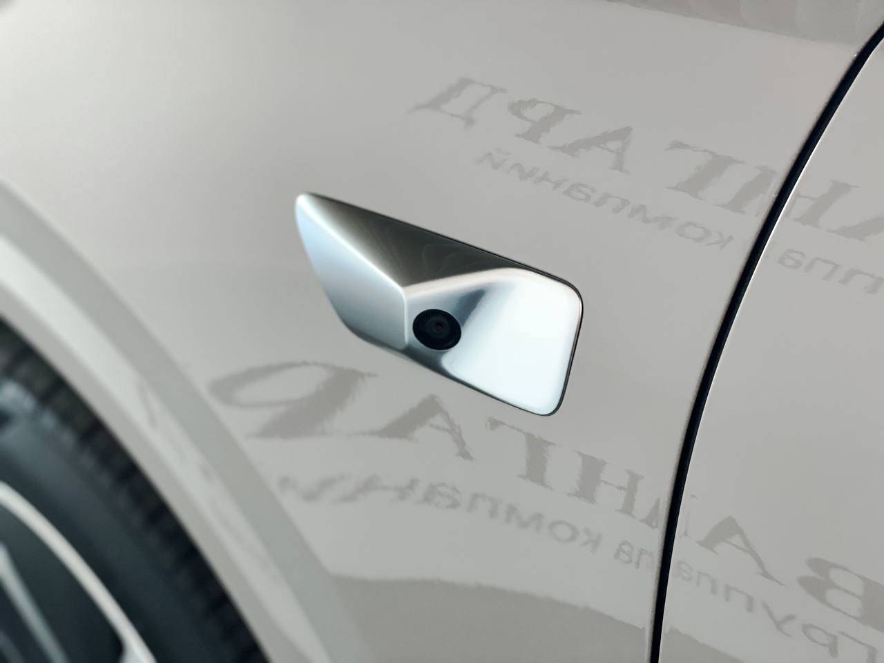 Lixiang Л6 (L6) Про (Pro)