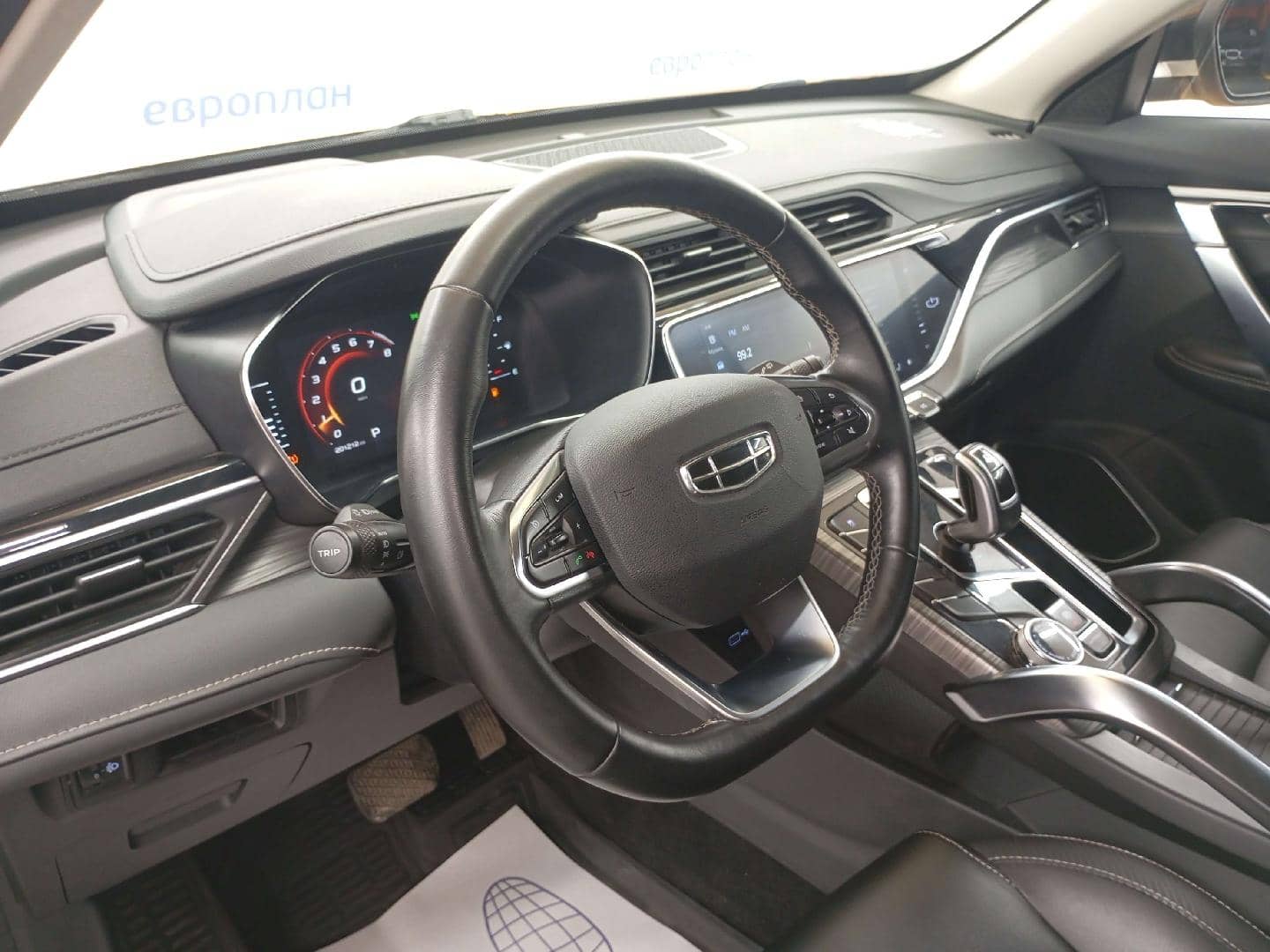 Geely Atlas Pro,  201 212 км, 2023 года в лизинг