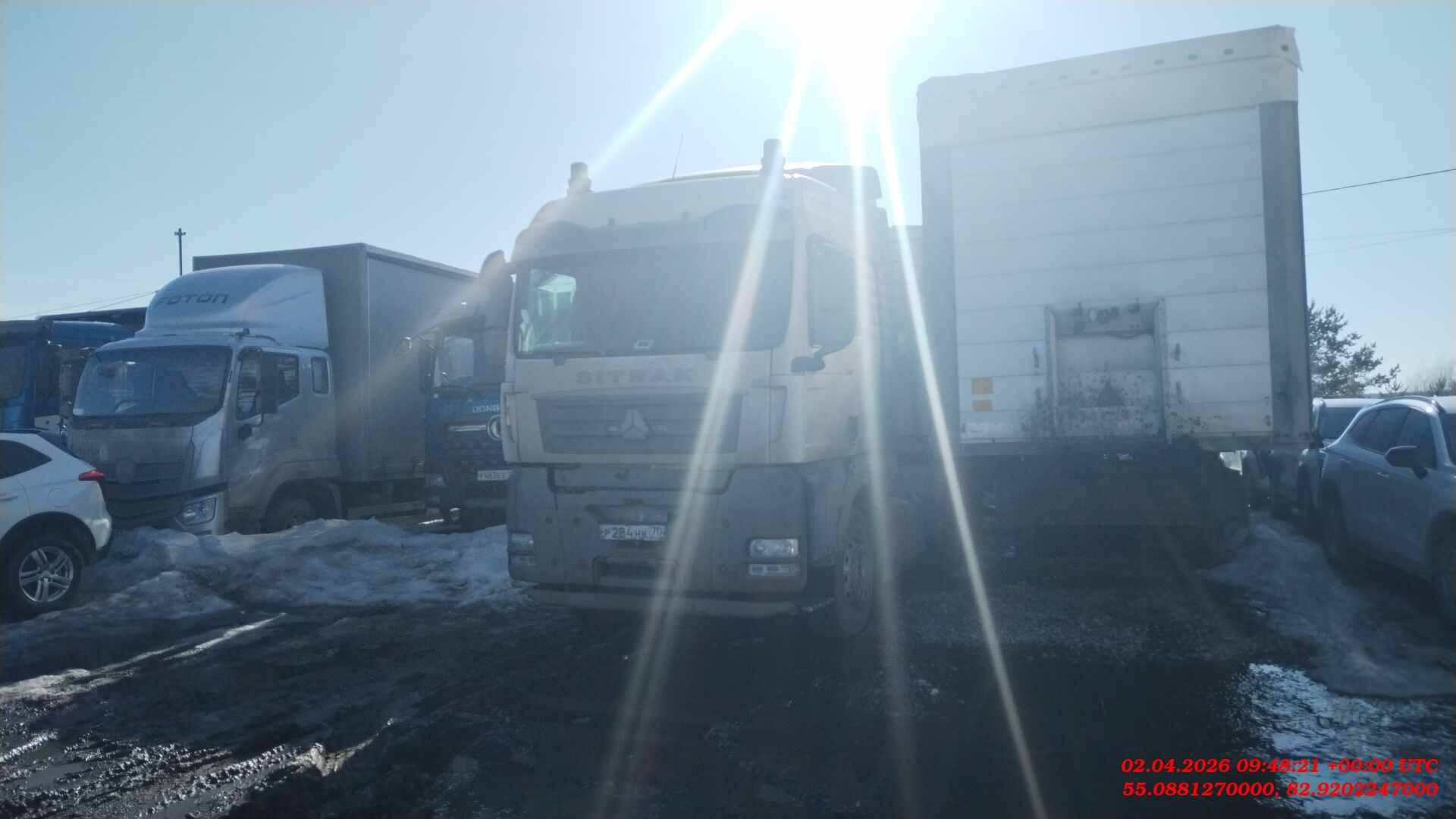 Sitrak С7Н 6×4 ZZ4256V364HE,  313 402 км, 2022 года в лизинг