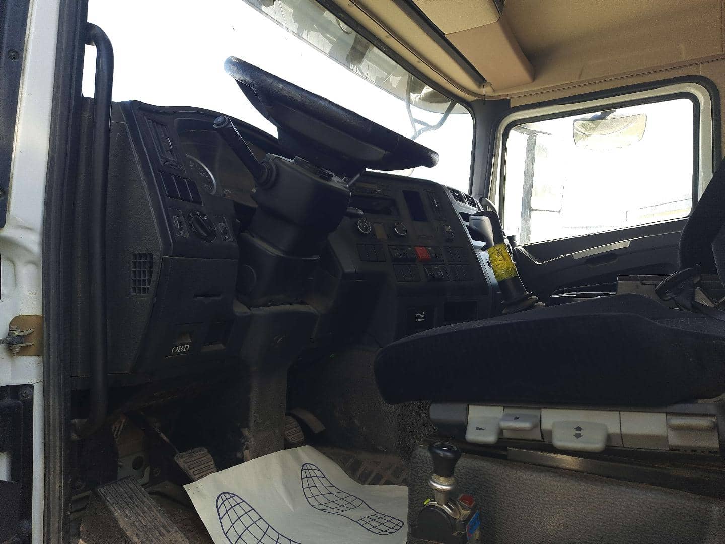 Shacman SX32586T384C,  32 076 км, 2022 года в лизинг