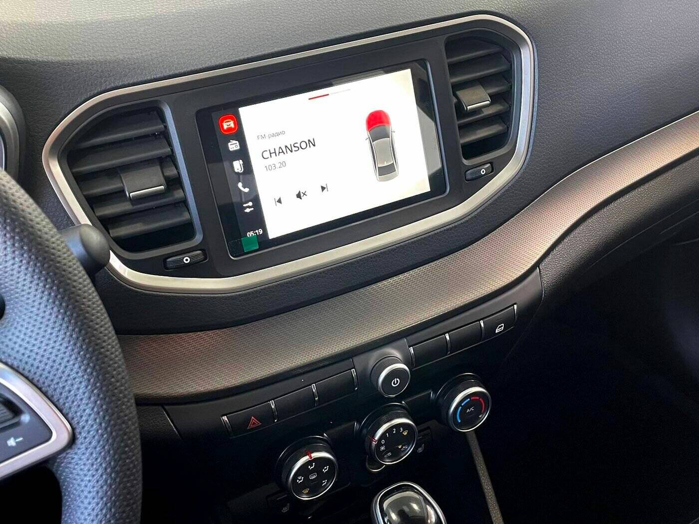 Lada Vesta седан Life 24 1.6 106hp AT