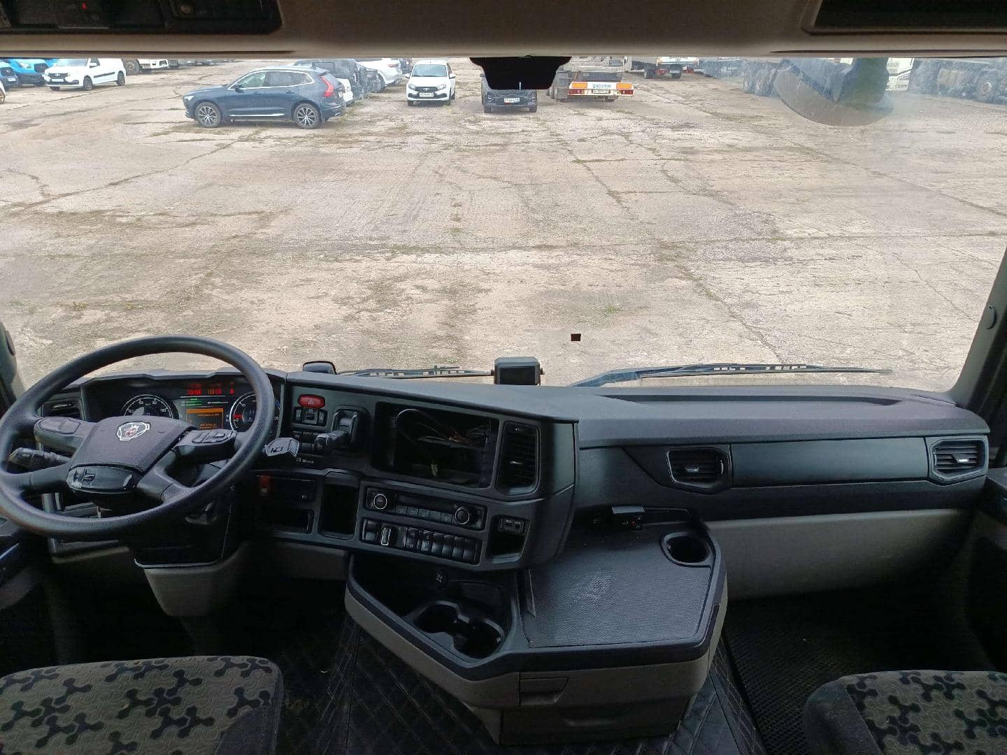 SCANIA R 440 A4x2NA (Highline),  1 094 817 км, 2019 года в лизинг