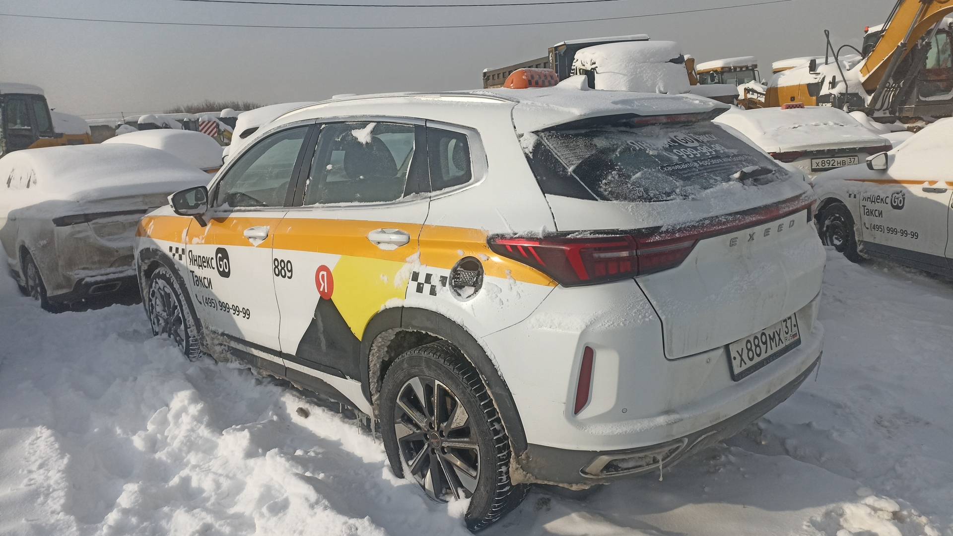 EXEED LX,  185 890 км, 2023 года в лизинг