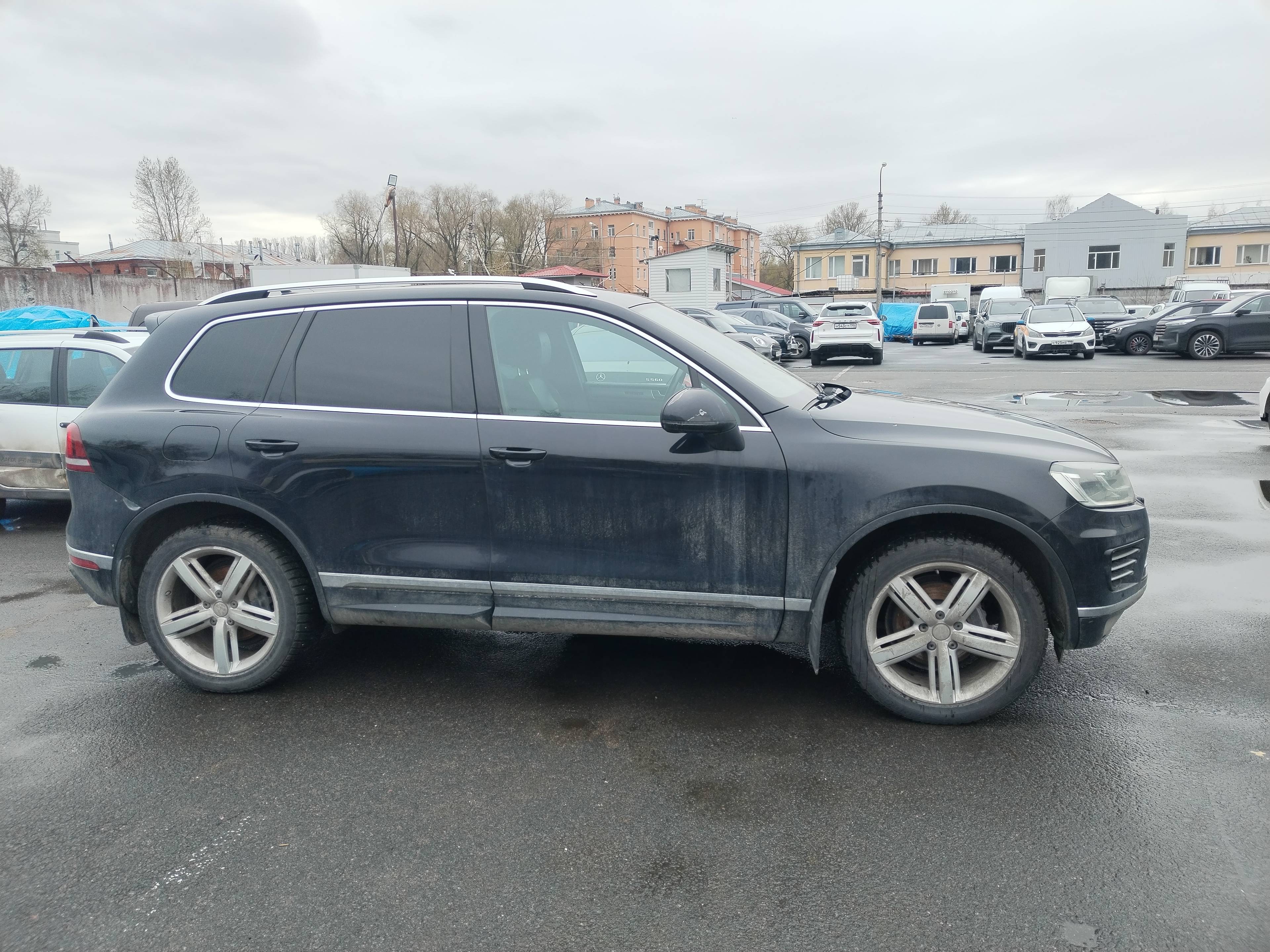 Volkswagen Touareg,  144 066 км, 2017 года в лизинг