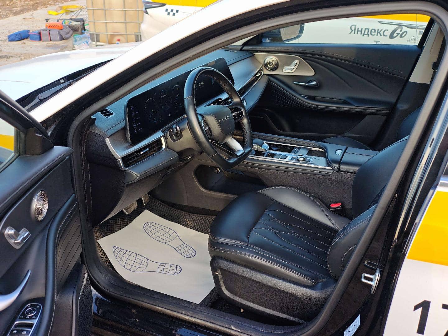 Chery Arrizo 8,  125 384 км, 2025 года в лизинг
