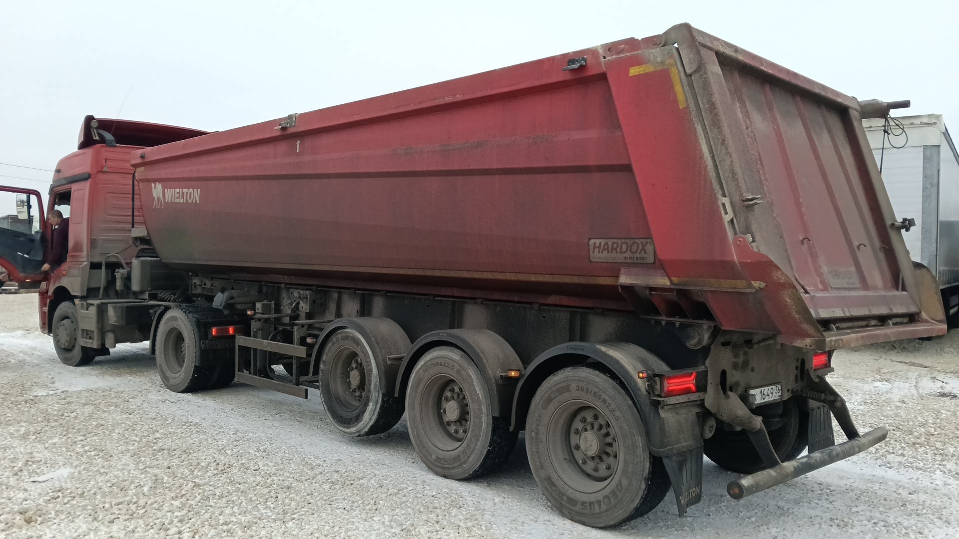 Wielton Самосвальный NW 3 S 33 KO M4 “Konisch”, 2023 года в лизинг