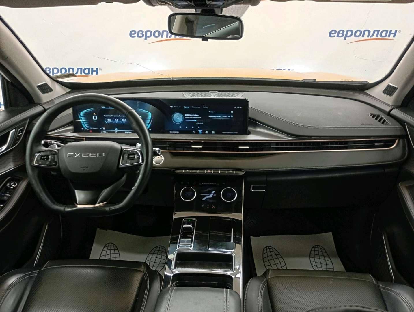 EXEED LX,  209 474 км, 2023 года в лизинг