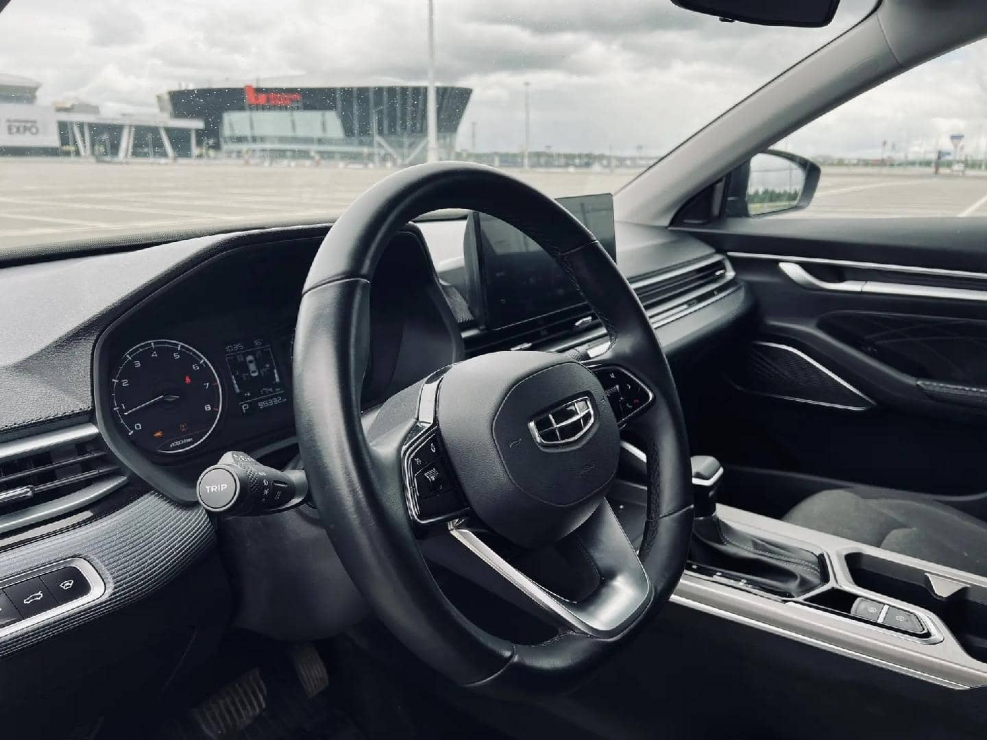 Geely Emgrand,  98 332 км, 2024 года в лизинг