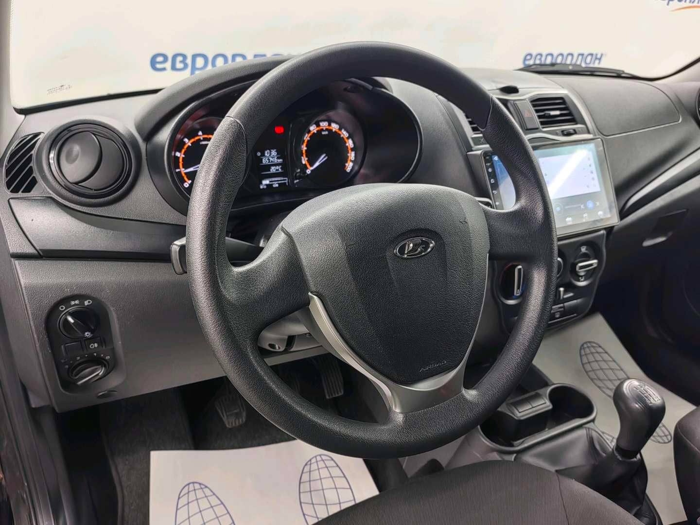 Lada Granta седан,  65 746 км, 2024 года в лизинг