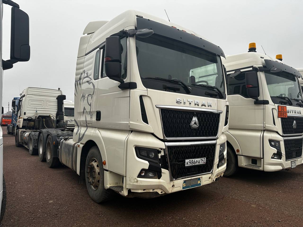 Sitrak С7Н MAX 6×4 ZZ4256V364HE,  259 845 км, 2023 года в лизинг