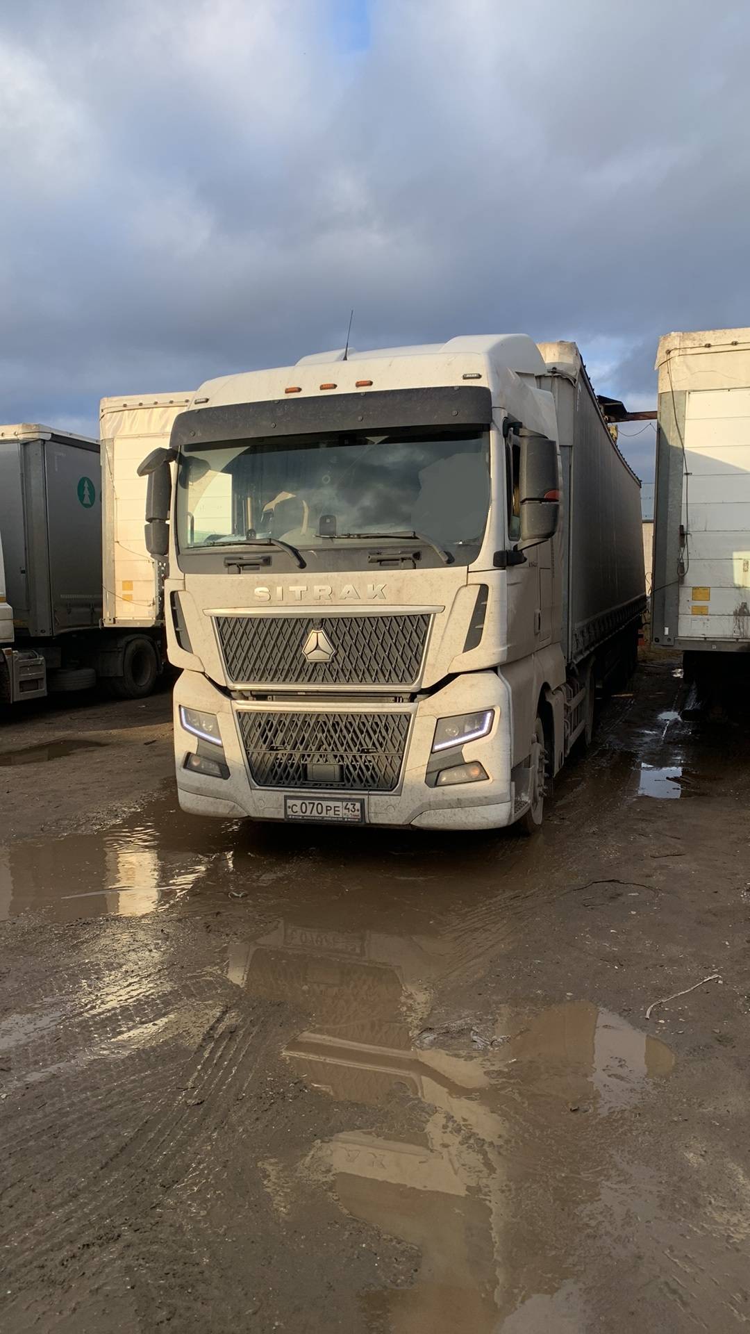 Sitrak C7H MAX ZZ4186V391HE