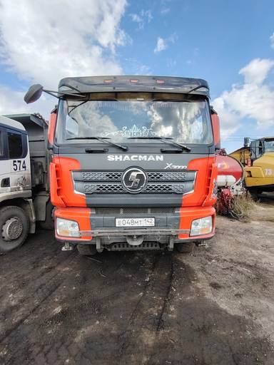Shacman SX33186T366C