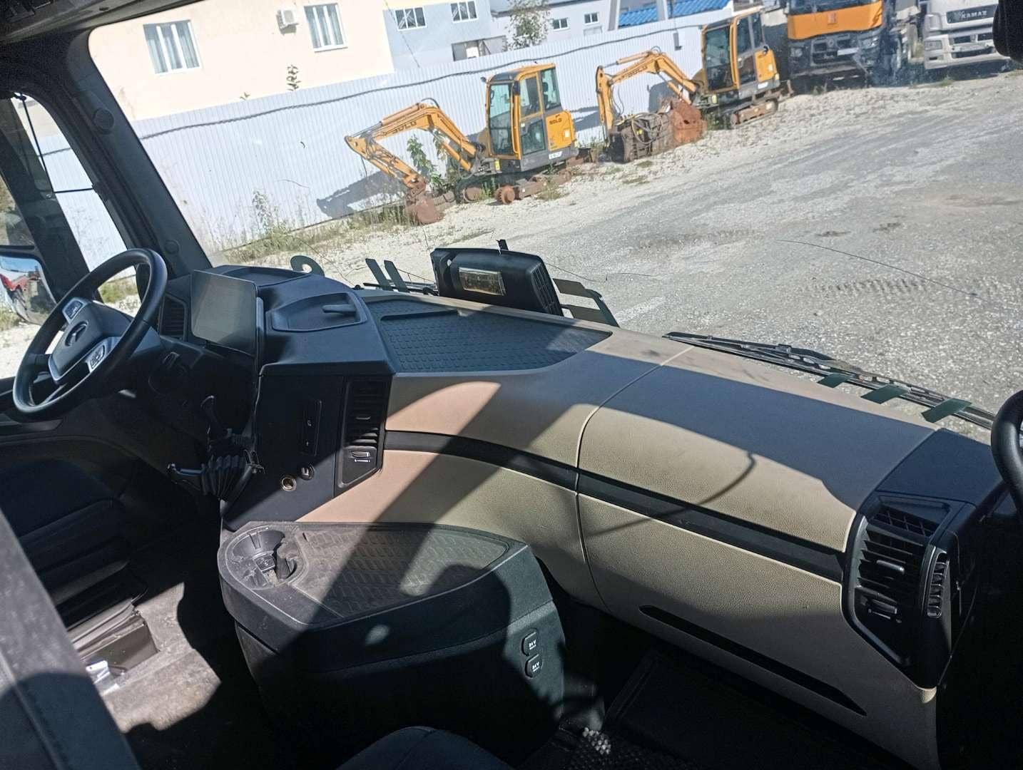Mercedes-Benz Actros 1848 LS,  438 290 км, 2023 года в лизинг