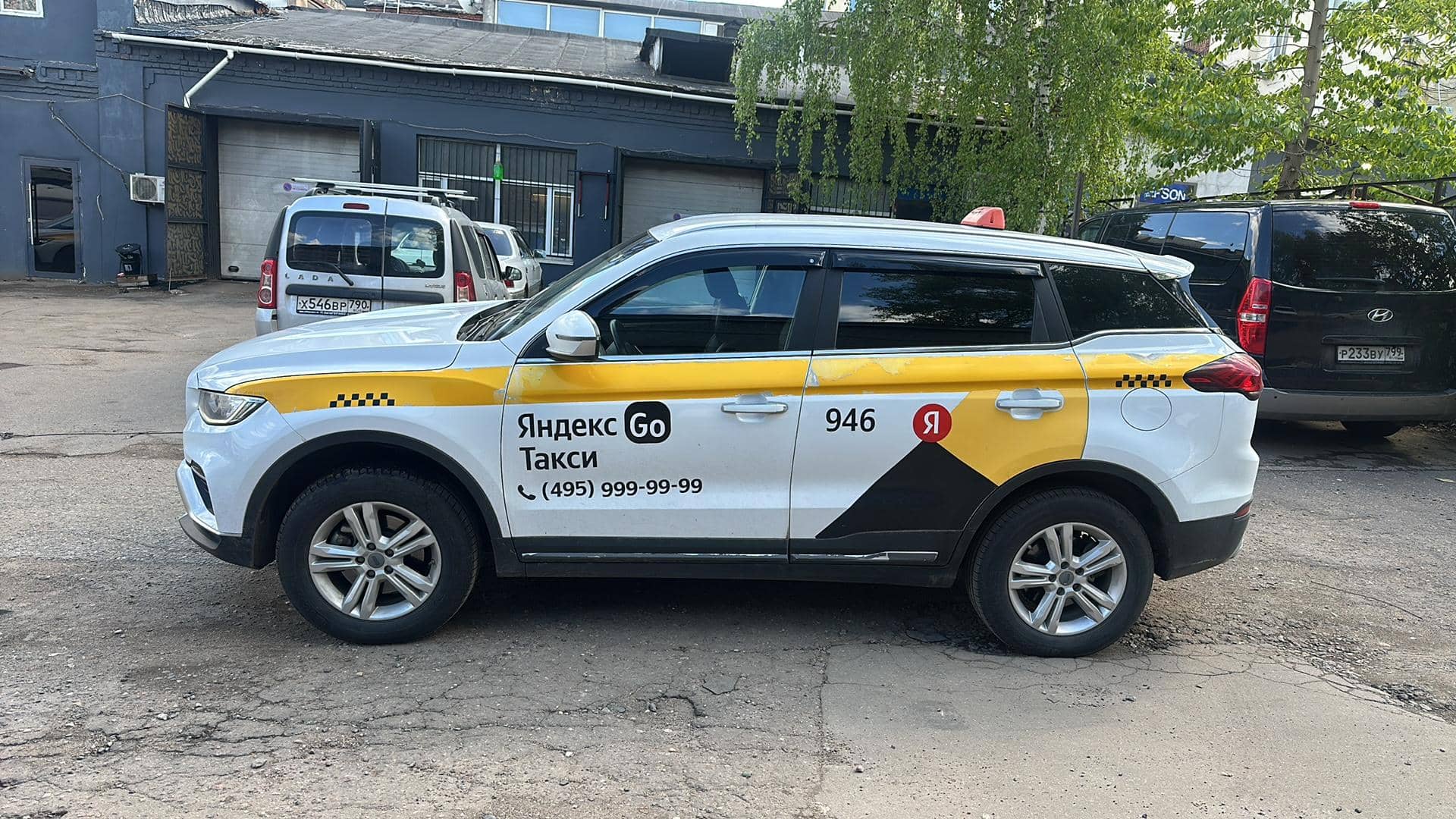 Geely Atlas Pro,  158 553 км, 2023 года в лизинг