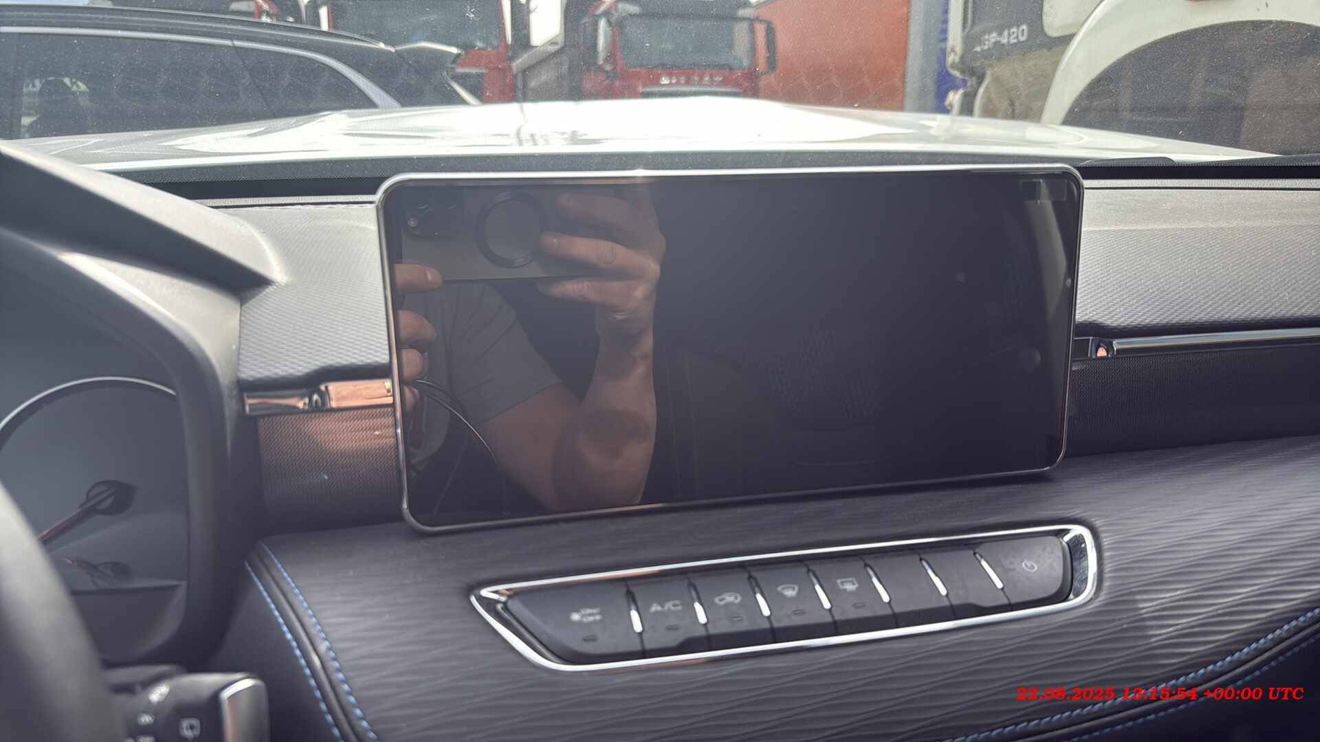 Haval Jolion,  70 000 км, 2024 года в лизинг