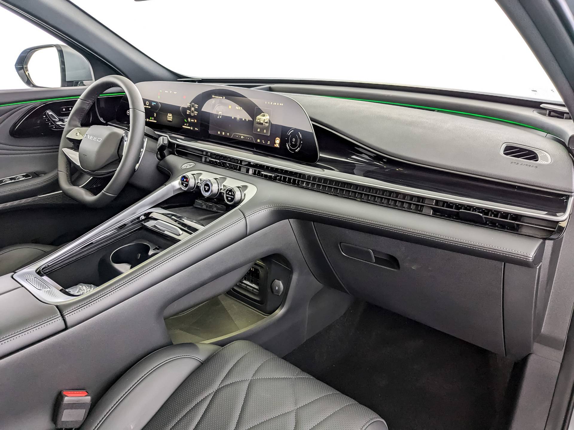 EXEED RX Premium 2.0 TGDI 8AT AWD