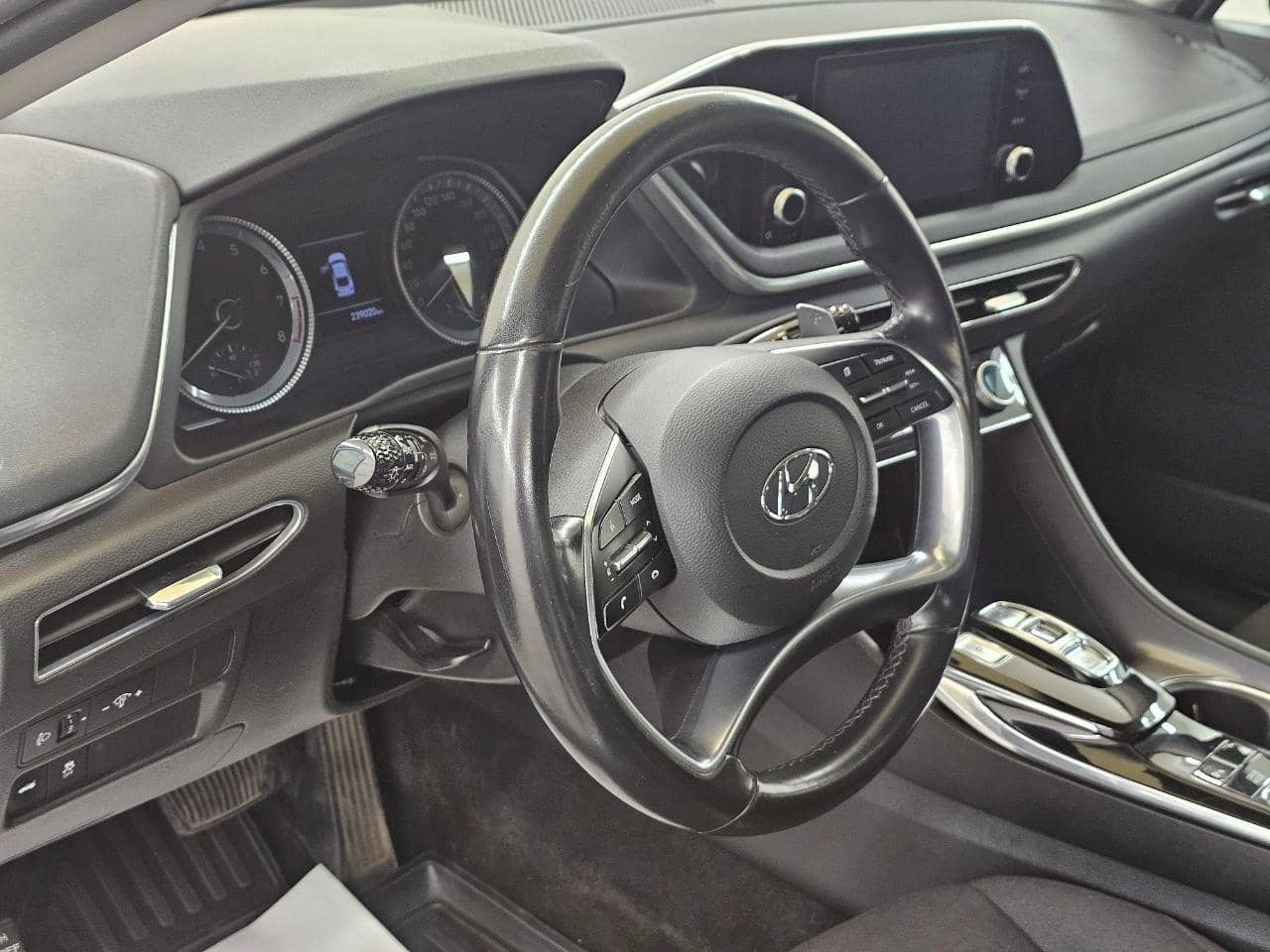 Hyundai Sonata,  239 020 км, 2021 года в лизинг