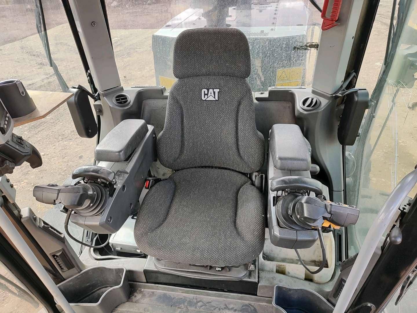 CATERPILLAR 150 AWD, 2020 года в лизинг