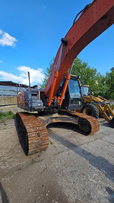 HITACHI ZX240LC-5G