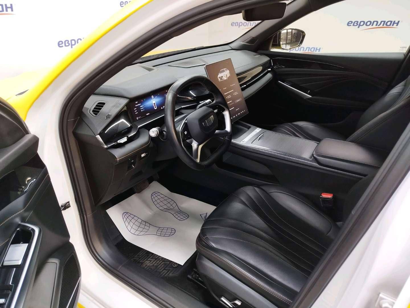 Geely Preface,  126 525 км, 2024 года в лизинг