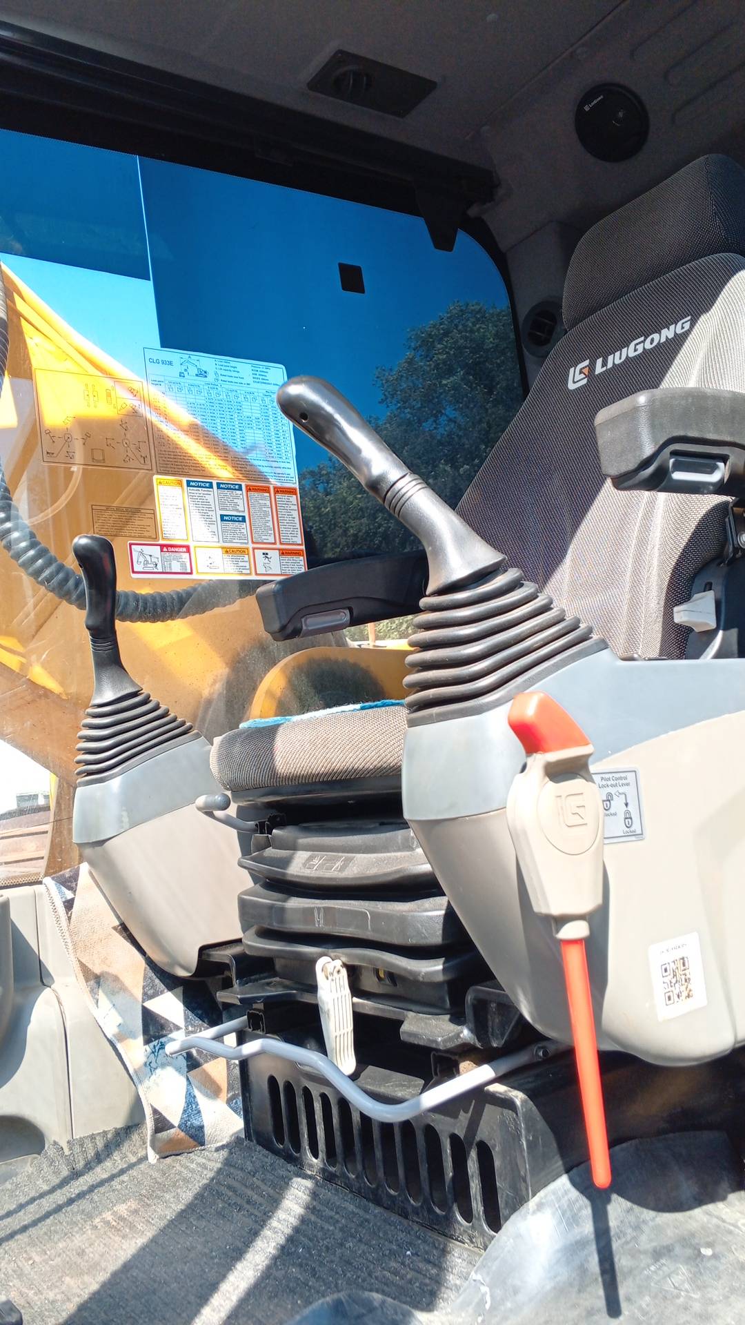 LiuGong CLG933E, 2022 года в лизинг