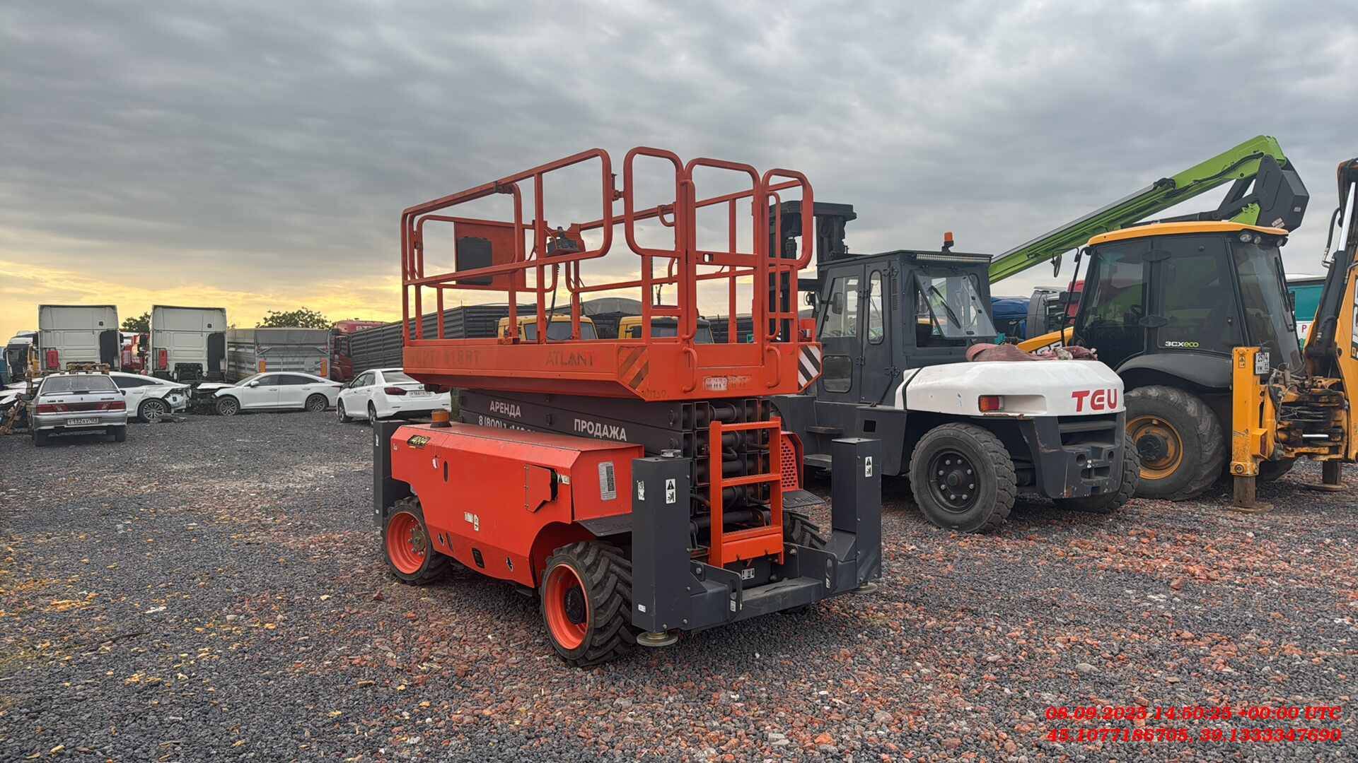 Dingli JCPT1418RT Самоходный ножничный подъемник, 2023 года в лизинг