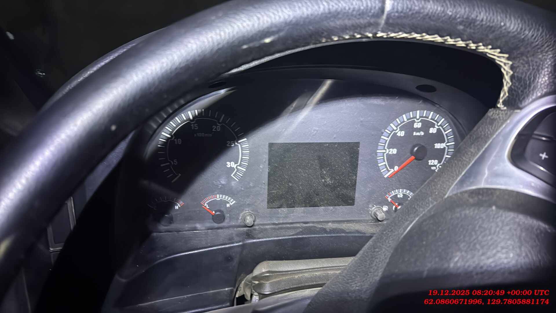 Sitrak С7Н 6×4 ZZ4256V364HE,  100 км, 2023 года в лизинг