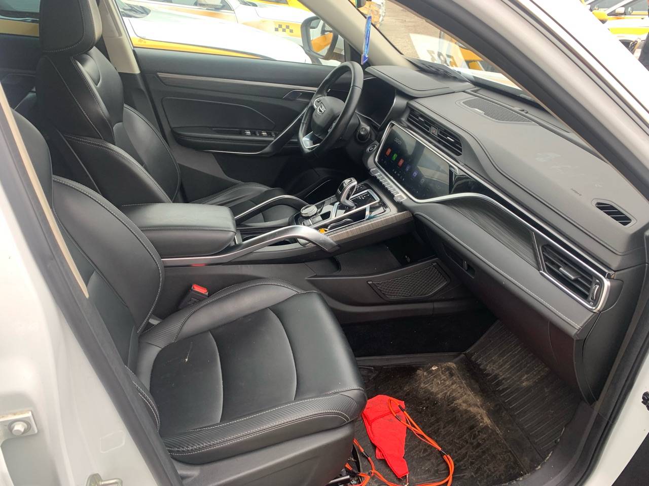 Geely Atlas Pro,  153 038 км, 2023 года