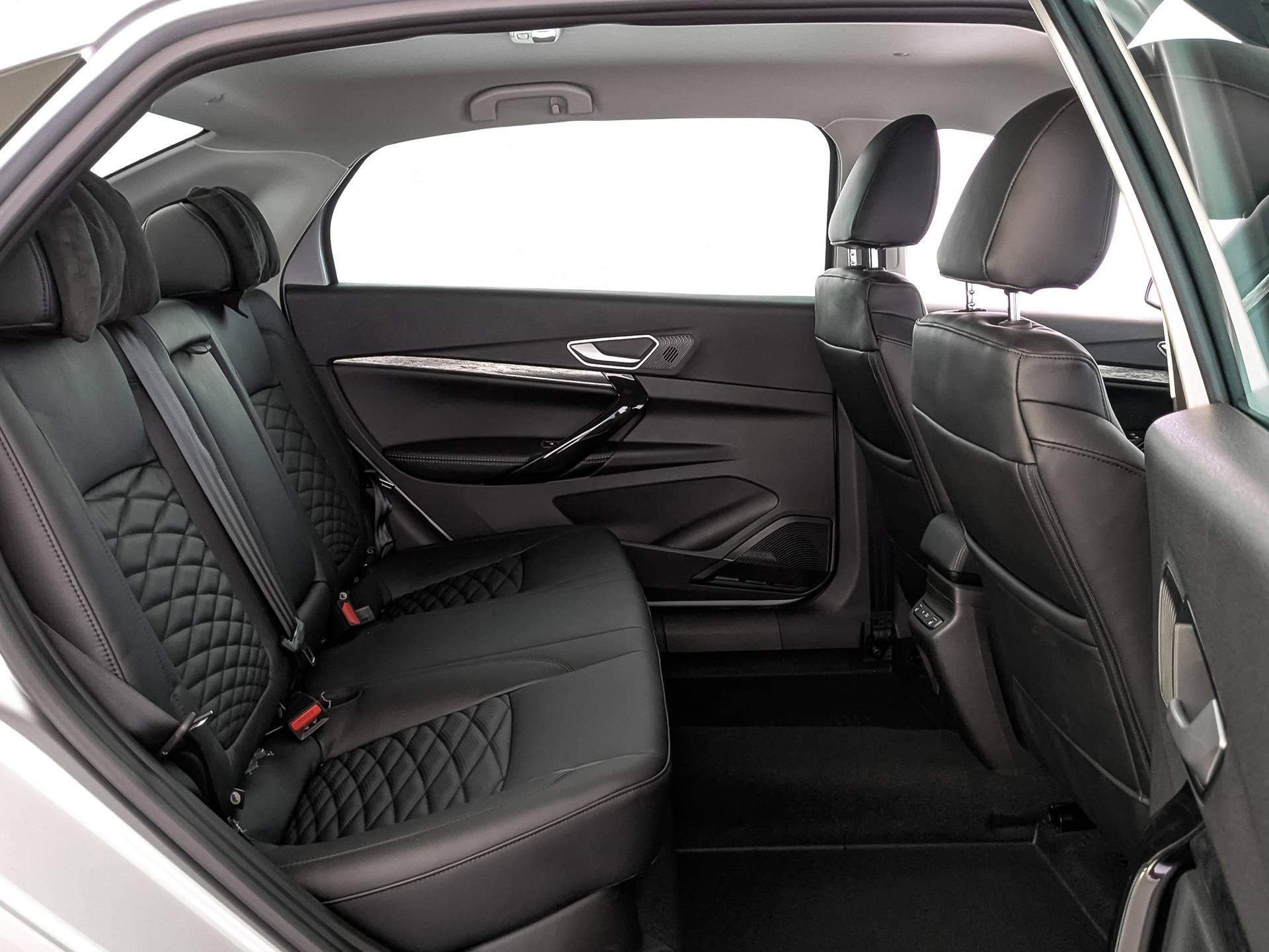 Lada Aura 1.8 CVT 2WD Status