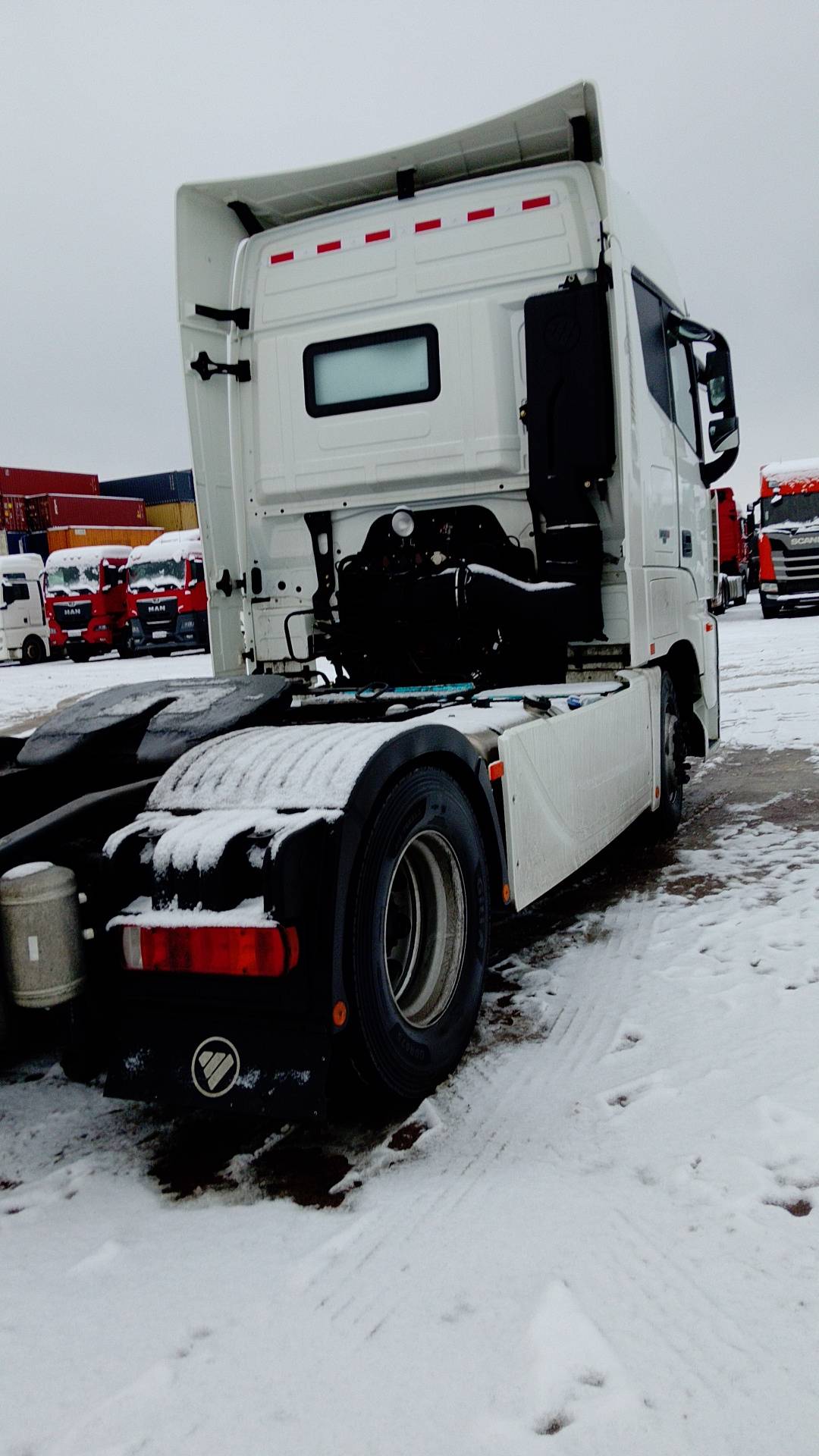 Foton AUMAN EST A 1846 AMT (4189SLFKA),  171 928 км, 2023 года