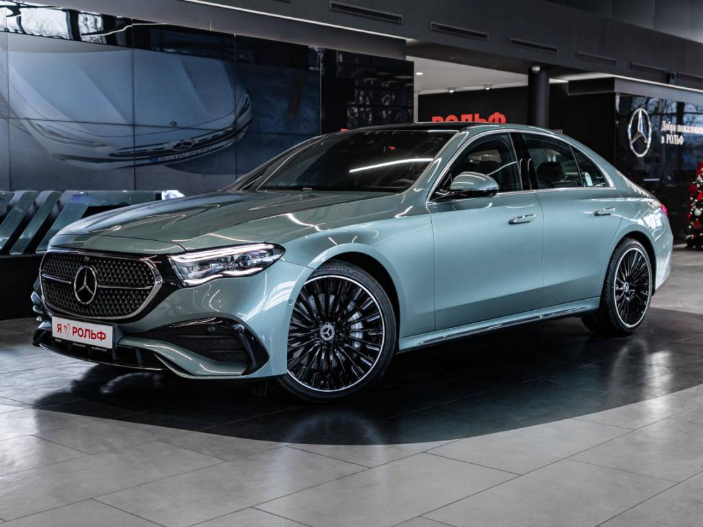 Mercedes-Benz E седан 300 4MATIC AMG Line
