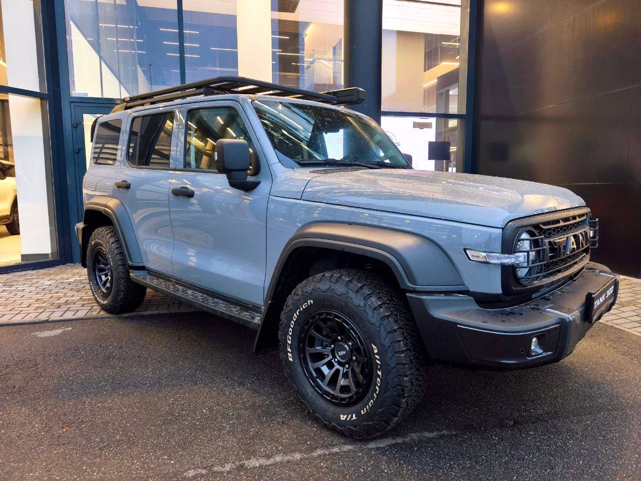 Tank 300 Premium 2.0 8AT 4WD